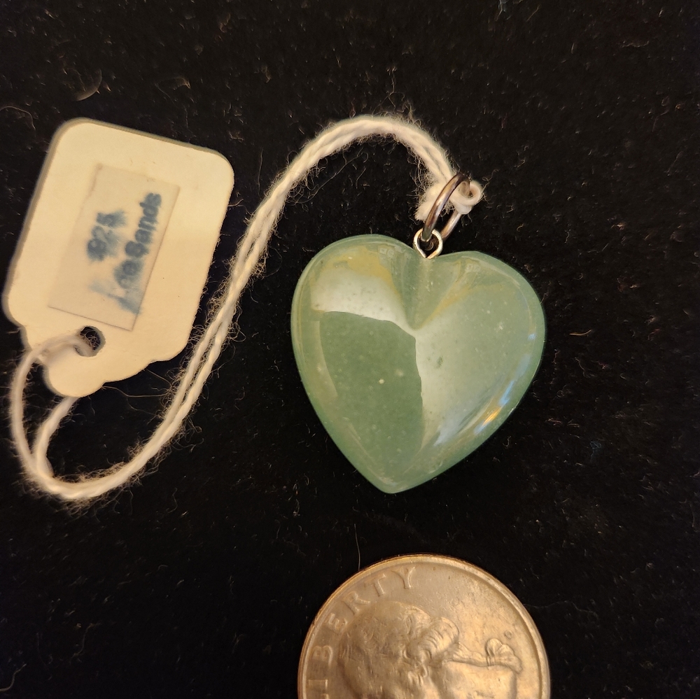 NEW Adventurine (quartz) heart pendant